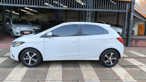 Chevrolet Onix ONIX HATCH LTZ 1.4 8V FLEXPOWER 5P AUT.