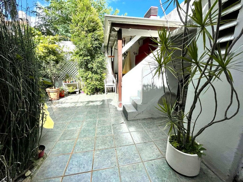 Imagen 22 de 30 de Venta Casa 4 Amb Cochera Quincho Bernal Centro