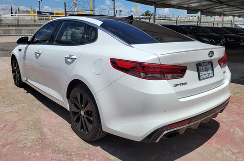 Kia Optima 2.0 L Turbo Gdi Sxl At