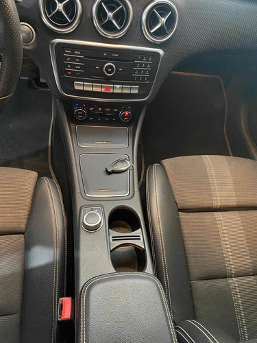Mercedes-Benz Clase A 1.6 A200 Urban 156cv