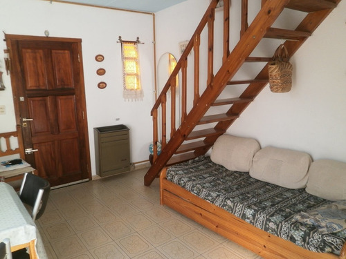Imagen 2 de 10 de Duplex 2 Ambientes En Esquina Con Gas Natal Conecurtado. Duplex/triplex | Santa Teresita