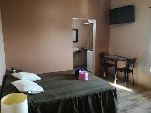 Imagen 2 de 14 de Monoambientes En Iguazú, Zona Céntrica - Alquiler Por Día.