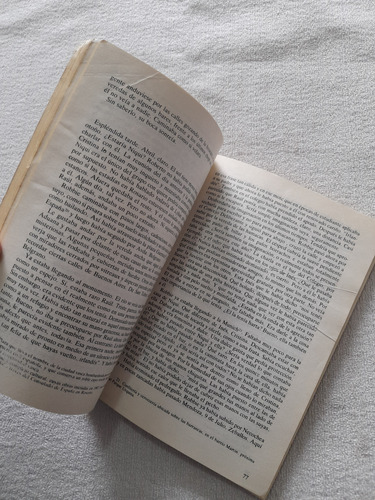 En El Sur - Alma Maritano - Colección Literaria Colihue (Usado)