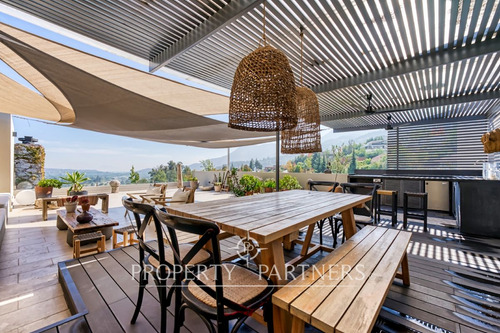 Moderno Penthouse Con Vista Despejada