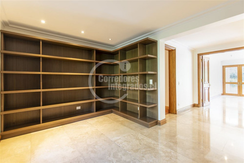 Departamento En Venta De 5 Dorm. En Las Condes - San Damián