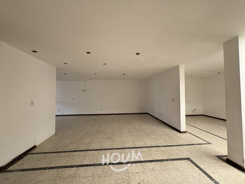 Casa En Colinas De San Javier, Guadalajara Con 7 Recámaras, 1305 M², Id: 151607