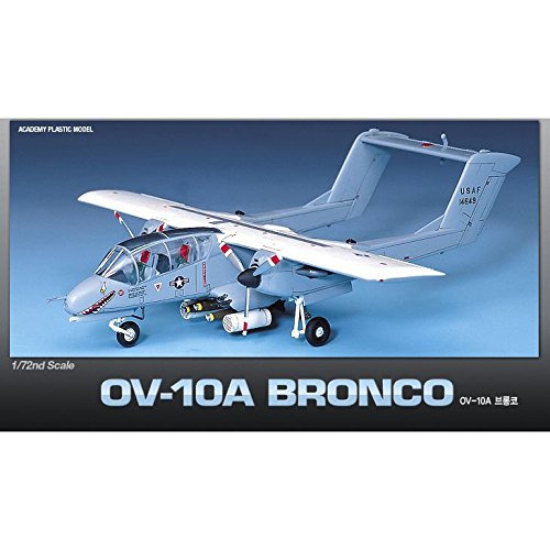 Academy Kit Modelo Plastico Bronco Jet Juguete Articulo