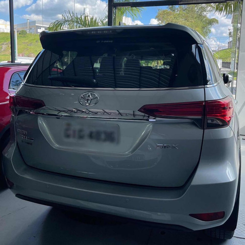 Imagem 2 de 7 de Toyota Sw4 2020 2.8 Tdi Srx 5l 4x4 Aut. 5p