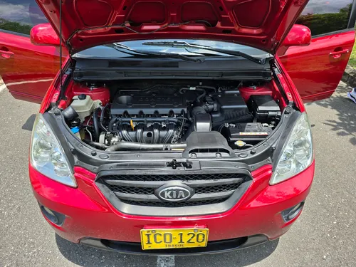 Kia Carens 2.0 Rondo Ex
