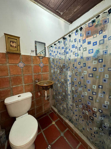 Venta Casa Urbanización Turumo 970 M2 Jk