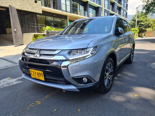 Mitsubishi Outlander 3.0 Kaiteki