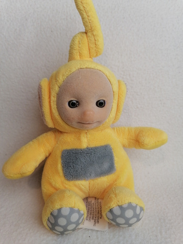 Peluche Original Laa Laa Teletubbies Spin Master 20cm. 