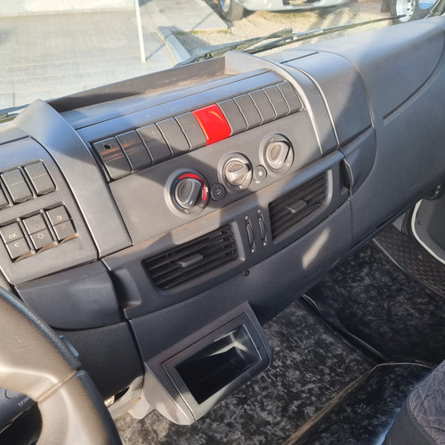 Iveco Tector 170e28 4x2 2022