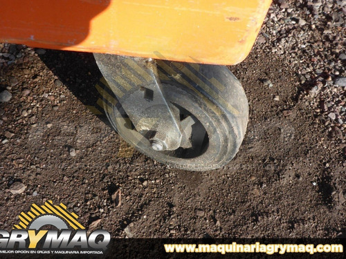 Imagen 10 de 11 de Elevador Personal JLG 12sp 2007