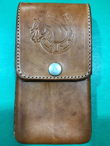 21.- Funda De Piel Para Teléfono Móvil Broche Sello Caballo