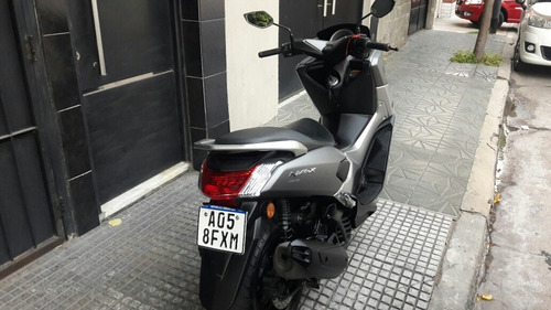 Scooter Yamaha Nm-x 155