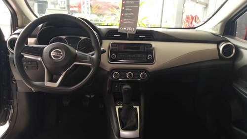 Imagem 4 de 5 de Nissan Versa Sense 1.6 (flex)