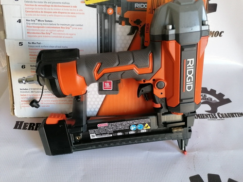 Grapadora Neumática Ridgid Calibre 18 Grapas De Corona 1/4 (Usado)