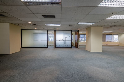 Imagen 4 de 20 de Oficina En Venta Wtc Frente A Costanera Center