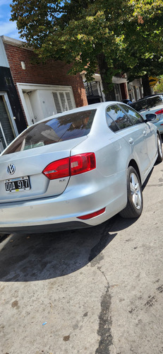 Volkswagen Vento 2.5 Advance Plus 170cv