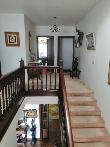 Imagen 5 de 18 de Venta Casa Jardines Del Pedregal Calle Cerrada