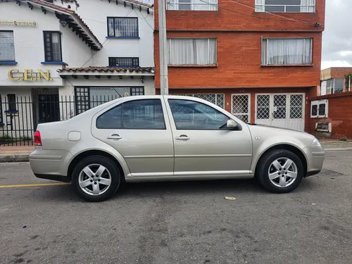 Jetta Clasico Trendline 2.0 Automatico 2015