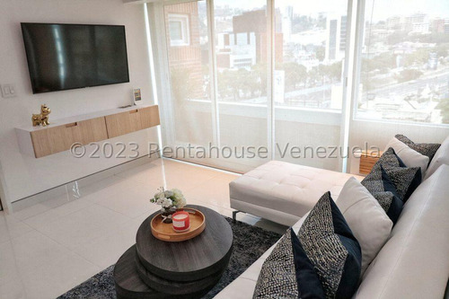 Apartamento En Venta En El Rosal Hh 24-2409 