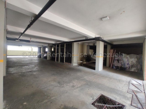 Gjg 25-10982 Vende Espacioso Apartamento 133 Mts2 Urb San Isidro Maracay