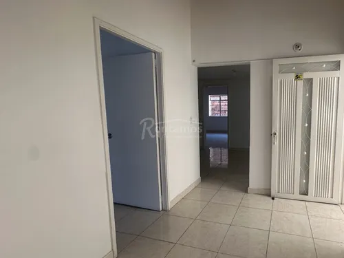 Local En Arriendo En Laureles. Cod A776068