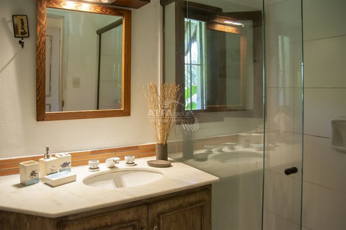 Imagen 12 de 30 de Muy Linda Casa En Zona Rincón Del Indio, Punta Del Este - Punta Del Este Brava