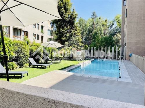Departamento En Venta De 4d La Dehesa Colegio Los Alerces