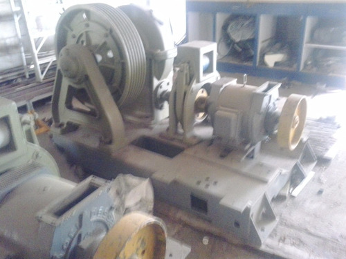 Combo Maquina Ascensores De Montacarga 2,000 Kg Marca Ottis (Usado)