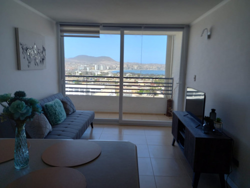 Departamento En Condominio Alto Miramar, Vista Al Mar 