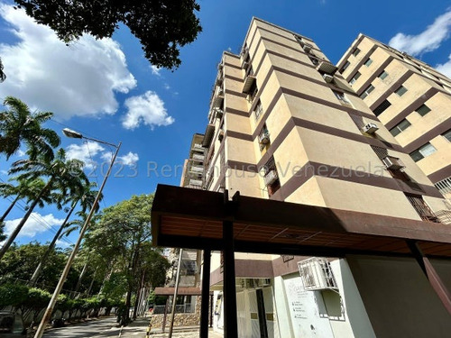 Apartamento En Venta San Jose De Tarbes Valencia Tuberias Renovadas Anra 24-9088