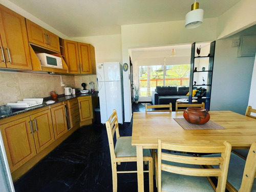 Casa A 100mt Del Mar, 2 Dormitorios, San Franasisco, C/vista, 2km De Piriapolis