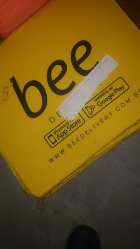 Imagem 1 de 1 de Kit10 Mochila Preta Estampa Amarela Bee Delivery