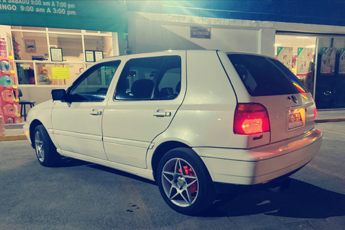 Golf Cl Año 1993, Color Blanco. Llantas Nuevas