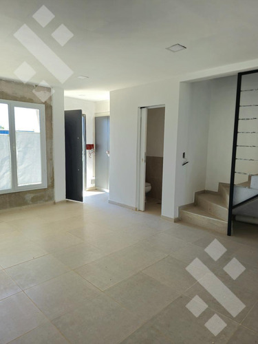 Duplex 2 Dormitorios En Venta