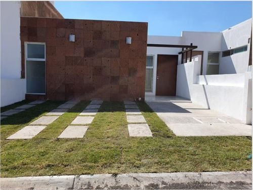 Imagen 1 de 14 de Casa En Venta Queretaro 1 Piso