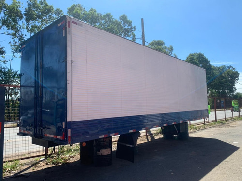 Baú De 9 Metros Por 2,70 De Altura Para Truck 08/08