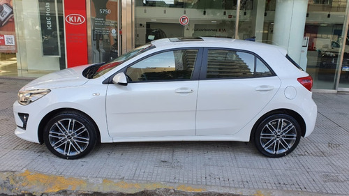 Imagen 3 de 14 de Kia Rio Sx At 1.6 Sc (linea 2023)