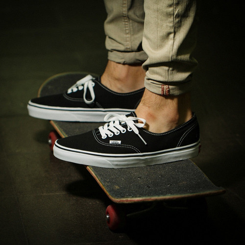 Tenis Vans Authentic - 0ee3blk - Unisex