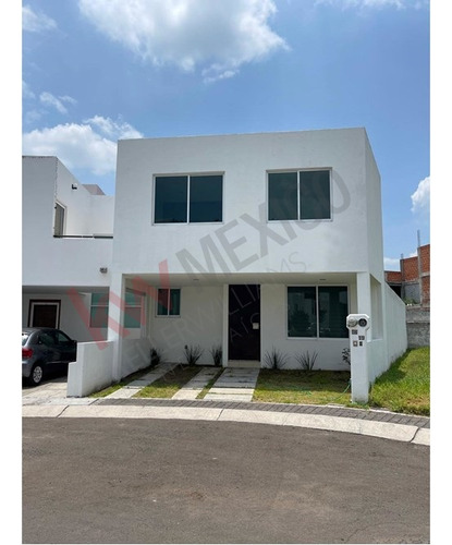 Casa Nueva En Venta En Sonterra Ii Querétaro Con Excelentes Amenidades