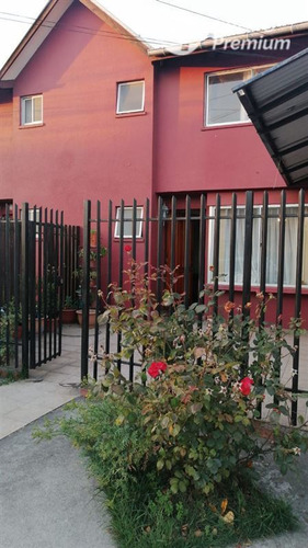 Casa En Venta De 4 Dorm. En San Pedro De La Paz