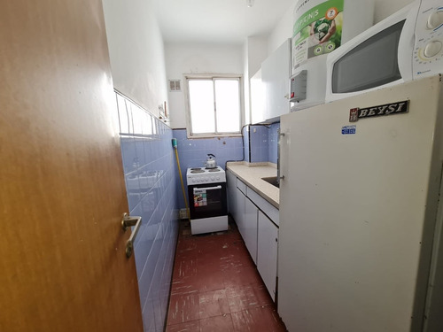 Departamento 2 Ambientes A La Calle