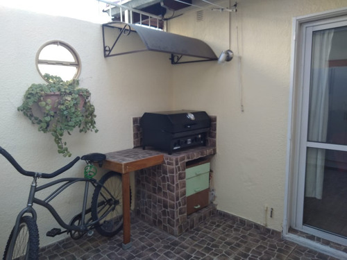 Ph 2 Ambientes, Frente, Patio Cubierto Luminoso, Moderno, Impecable, Apto Credito