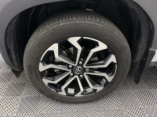 Toyota Yaris Cross 1.5 XLS HYBRID