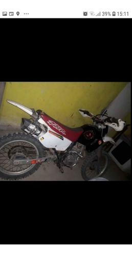 Imagem 2 de 3 de Honda Xr 200