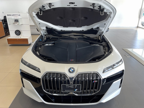 Bmw I7 M70 (eléctrico/automático) 2024