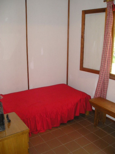 Imagen 6 de 9 de Buena Oportunidad En Playa Hermosa, Casa De 3 Dormitorios Estilo Prefabricado A 400 Metros De La Playa.